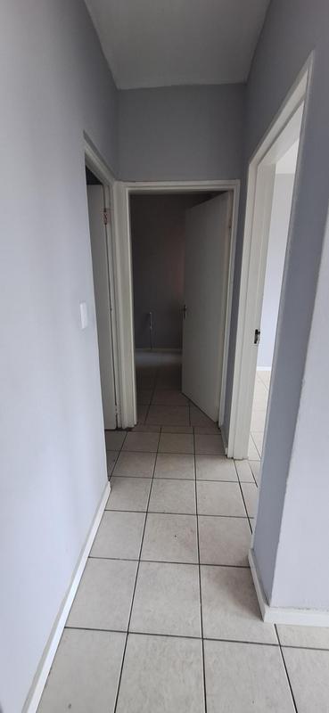 To Let 2 Bedroom Property for Rent in Strand Western Cape